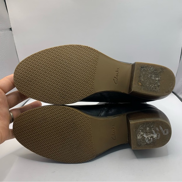 Clarks Womens Mila Myth Bootie Black Leather Size 6M ankle - Picture 8 of 8